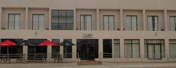 Hotel Labama Gaborone Extérieur photo